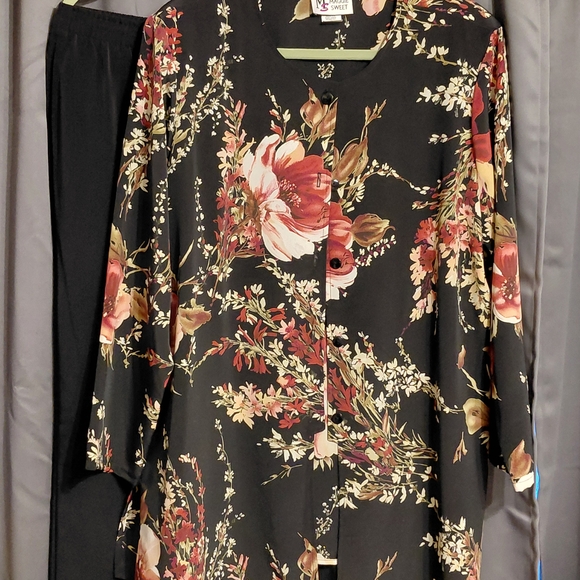 Maggie Sweet Pants - Maggie Sweet XL Floral Black Kimono Medium Petite Pantsuit Set